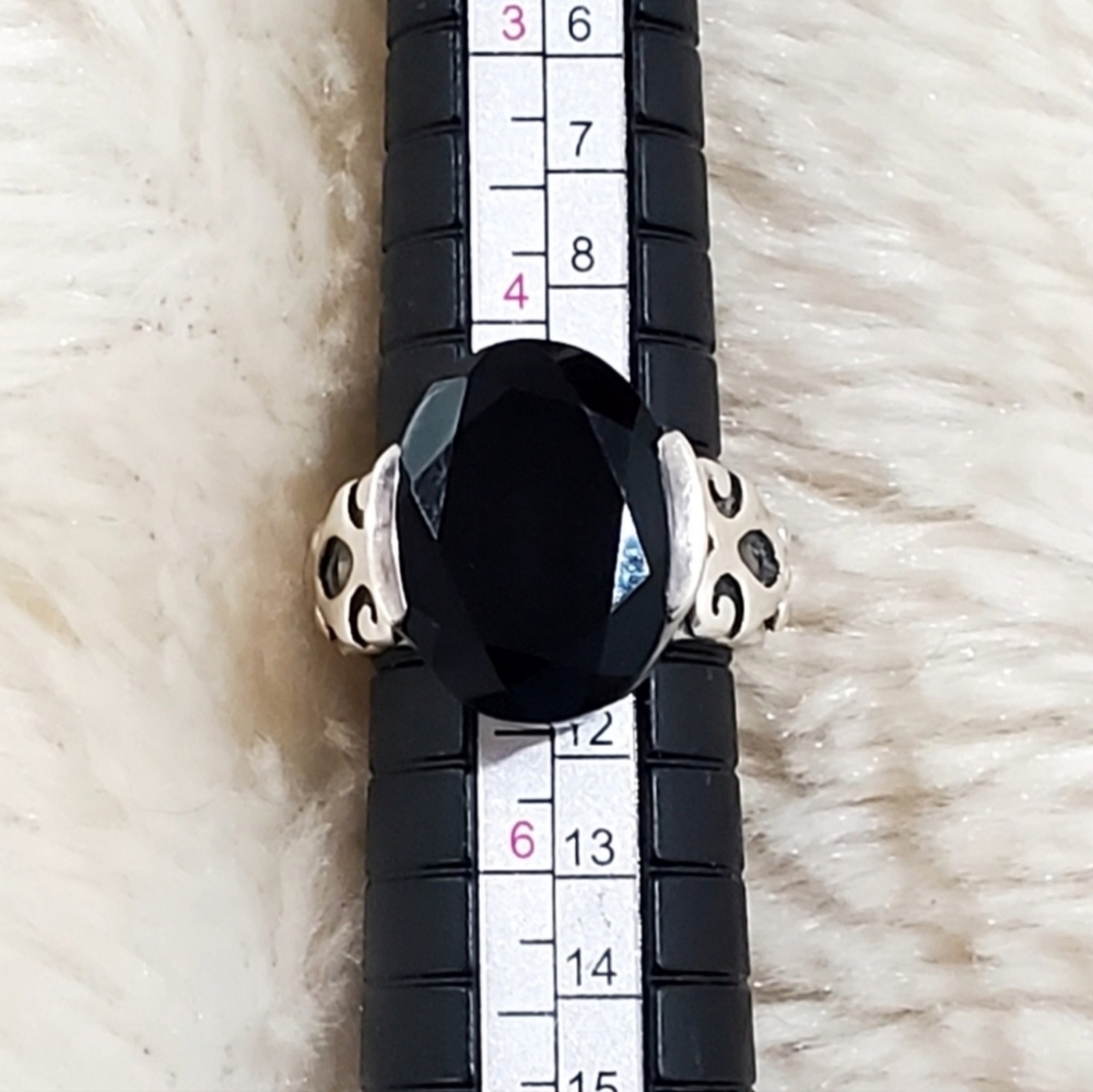 Silpada 925 Sterling Black Onyx Ring R1410